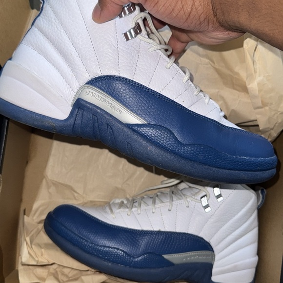 air jordan 12 retros - Picture 3 of 5